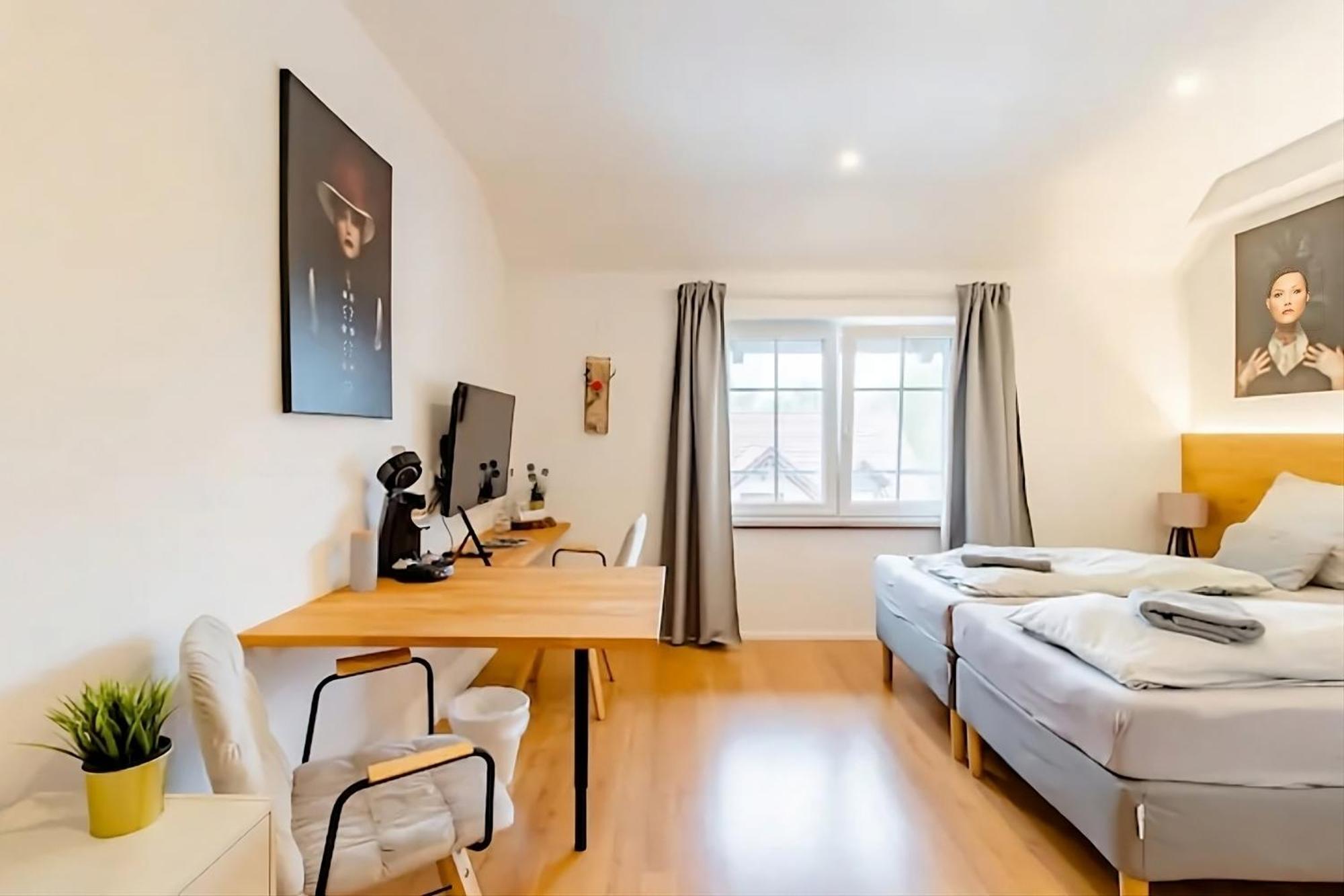 Komfortables Doppelzimmer In Kehl Goldscheuer - 1A Guesthouse Luaran gambar